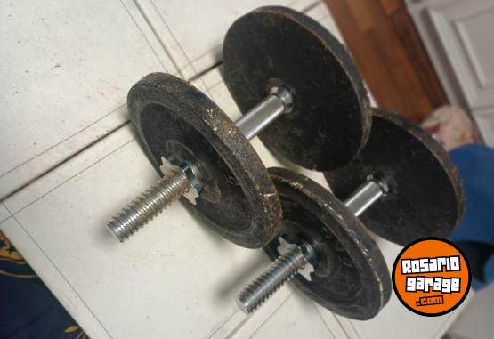 Deportes - Excelente Par de Mancuernas con Rosca XL con 20 Kg de Discos de Fundición - En Venta