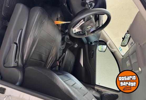Camionetas - Nissan Frontier S MT 4x4 2023 Diesel 125000Km - En Venta