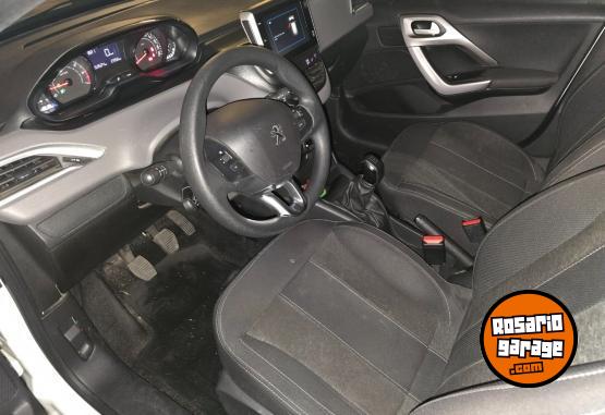 Autos - Peugeot 208 2019 Nafta 51000Km - En Venta