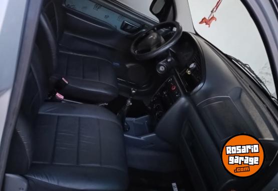 Utilitarios - Peugeot Partner 2007 Diesel 310000Km - En Venta