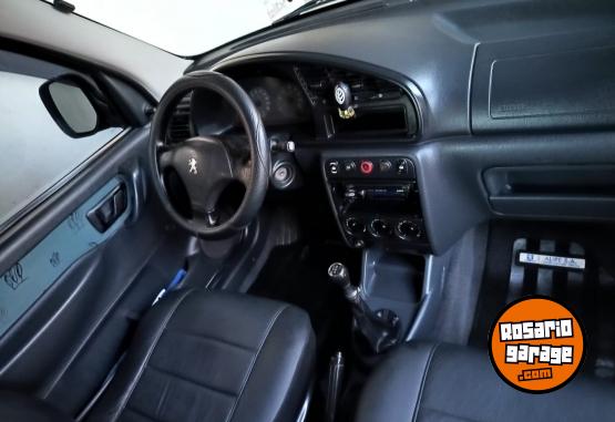 Utilitarios - Peugeot Partner 2007 Diesel 310000Km - En Venta