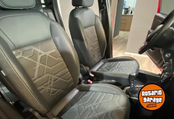 Camionetas - Fiat Strada Volcano 2022 Nafta 34100Km - En Venta