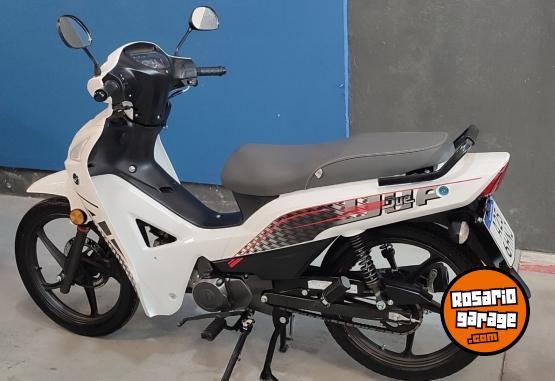 Motos - Zanella DUE 125 SPORT 2025 Nafta 5900Km - En Venta