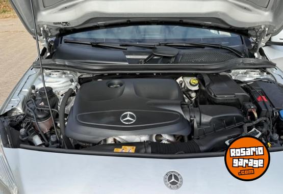Autos - Mercedes Benz A 200 Urban 2018 Nafta 84000Km - En Venta