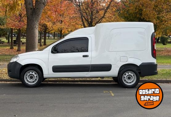 Utilitarios - Fiat Fiorino 2020 Nafta 49000Km - En Venta
