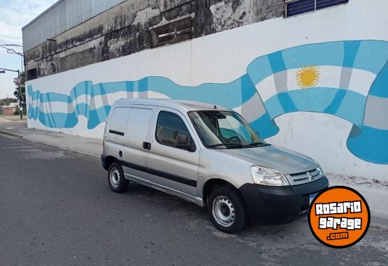 Utilitarios - Citroen Berlingo 2020 Diesel 200000Km - En Venta