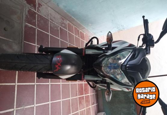 Motos - Bajaj Ns 200 rowser 2017 Nafta 13700Km - En Venta