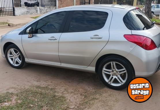 Autos - Peugeot 308 2015 Nafta 138000Km - En Venta