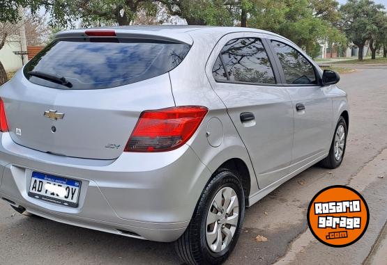 Autos - Chevrolet Onix joy+ 2019 GNC 120000Km - En Venta
