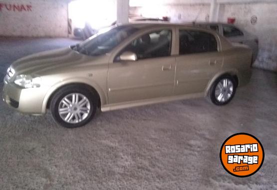 Autos - Chevrolet ASTRA II GL 2.0 con baul 2007 Nafta 140000Km - En Venta