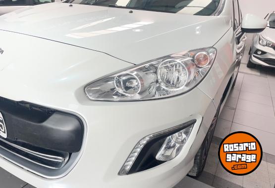 Autos - Peugeot 308 2014 Nafta 41000Km - En Venta