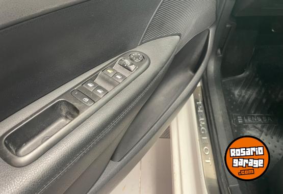 Autos - Peugeot 308 2014 Nafta 41000Km - En Venta