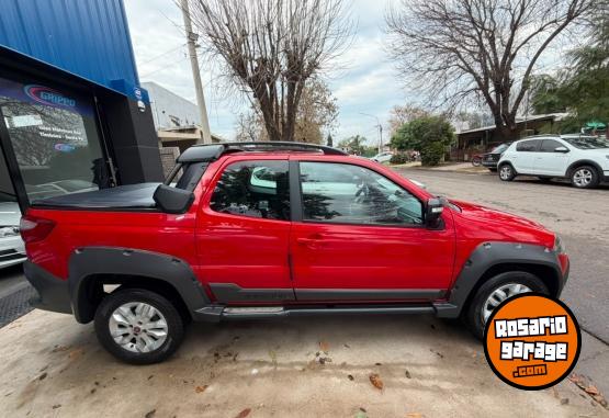 Camionetas - Fiat STRADA ADVENTURE 2019 Nafta 81000Km - En Venta