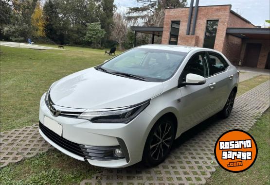 Autos - Toyota Corolla SE-G 1.8 CVT 2017 Nafta 261000Km - En Venta