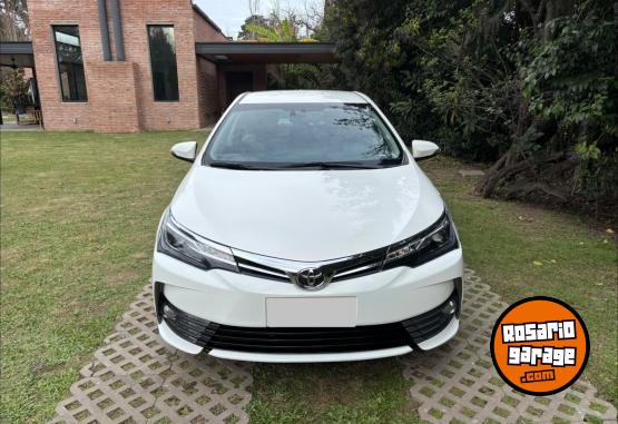 Autos - Toyota Corolla SE-G 1.8 CVT 2017 Nafta 261000Km - En Venta