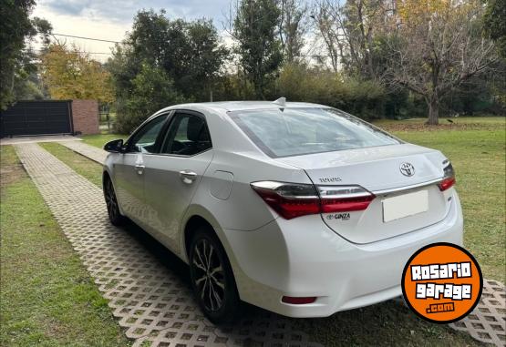 Autos - Toyota Corolla SE-G 1.8 CVT 2017 Nafta 261000Km - En Venta