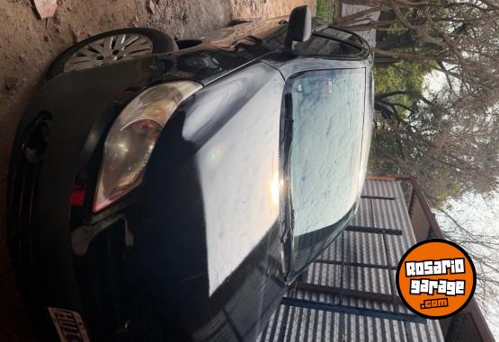 Autos - Volkswagen Gol trend 2009 Nafta 200000Km - En Venta