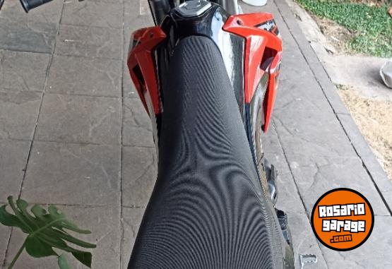 Motos - Guerrero GXR 2017 Nafta 15500Km - En Venta