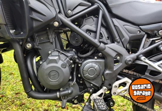 Motos - Benelli TRK502X 2021 Nafta 30000Km - En Venta