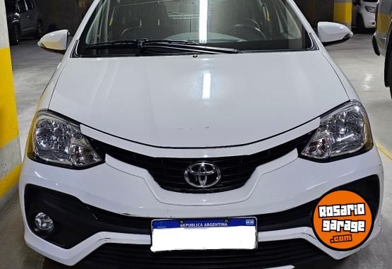 Autos - Toyota Etios XLS 2018 Nafta 45400Km - En Venta