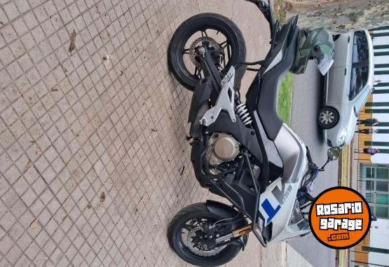 Motos - CF Mt650 2024 Nafta 3100Km - En Venta