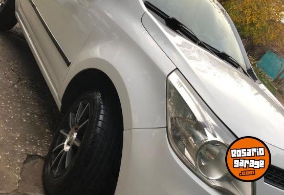 Autos - Chevrolet Agile LT 2012 GNC 200000Km - En Venta