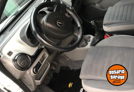 Autos - Chevrolet Agile LT 2012 GNC 200000Km - En Venta