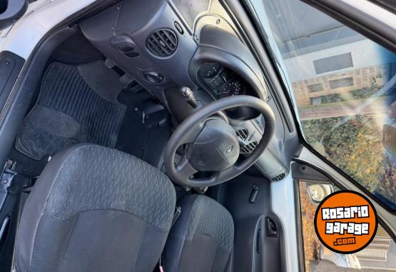 Utilitarios - Renault Kangoo 2016 Nafta 170000Km - En Venta