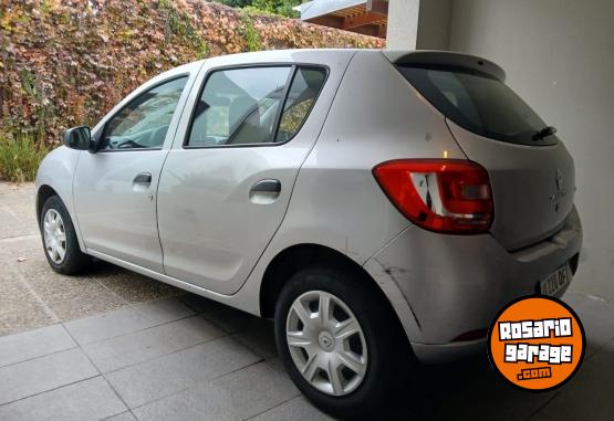 Autos - Renault Sandero Authentique 2017 Nafta 63500Km - En Venta