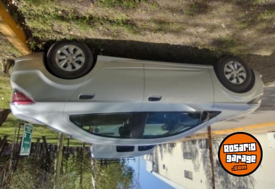 Autos - Chevrolet Prisma joy 2019 Nafta 170000Km - En Venta