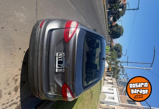 Autos - Ford Fiesta 2014 GNC 165000Km - En Venta