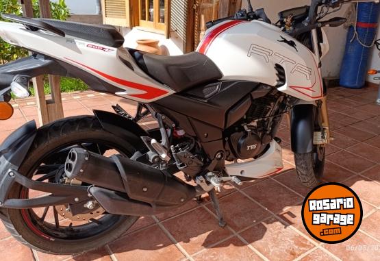 Motos - TVS RTR 200 2023 Nafta 7500Km - En Venta