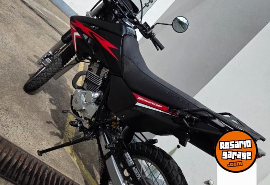Motos - Honda Tornado 250 2020 Nafta 11900Km - En Venta