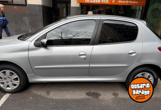 Autos - Peugeot 207 2014 Nafta 125000Km - En Venta