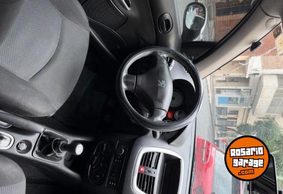 Autos - Peugeot 207 2014 Nafta 125000Km - En Venta