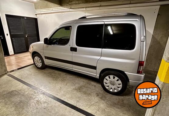 Utilitarios - Citroen Berlingo xtr 2023 Diesel 51000Km - En Venta