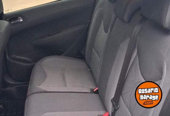 Autos - Peugeot 308 2016 Nafta 120000Km - En Venta
