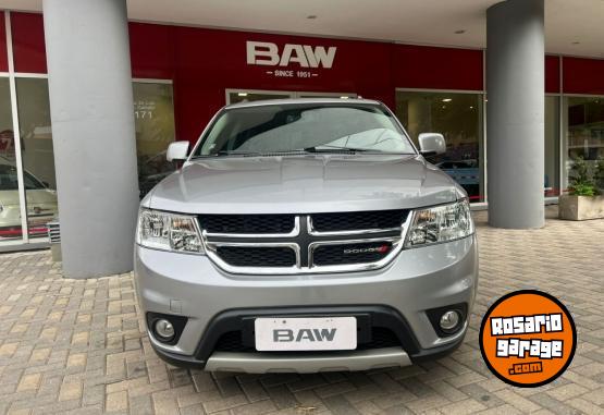 Camionetas - Dodge Journey 2.4 7 asiento 2017 Nafta 120000Km - En Venta