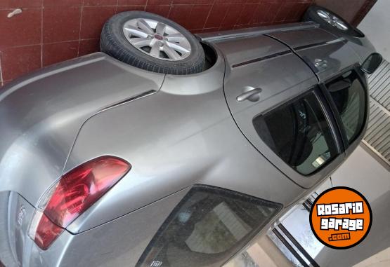 Autos - Fiat Siena 2011 Nafta 190000Km - En Venta