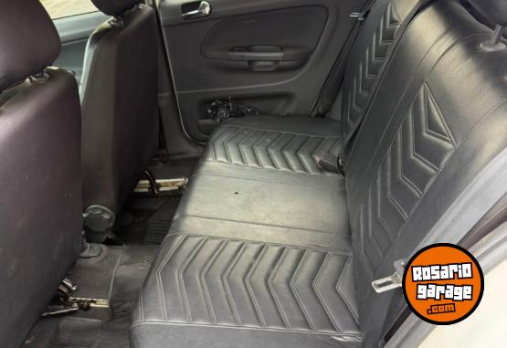 Autos - Volkswagen Gol Trend High Line Pack 2015 GNC 102000Km - En Venta