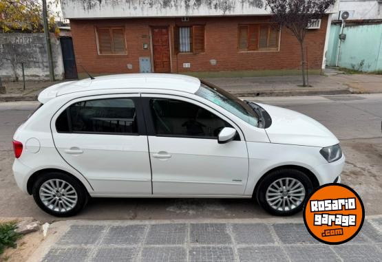 Autos - Volkswagen Gol Trend High Line Pack 2015 GNC 102000Km - En Venta