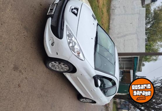 Autos - Peugeot 207 2011 Nafta 112000Km - En Venta