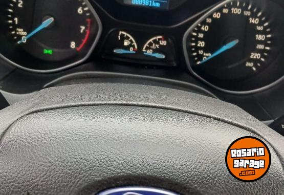 Autos - Ford Focus 2018 Nafta 93000Km - En Venta