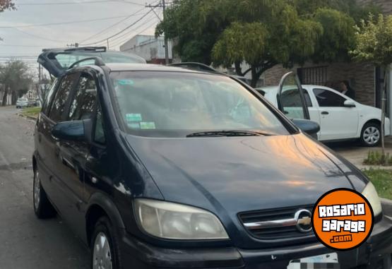 Autos - Chevrolet Zafira 2009 Nafta 240000Km - En Venta