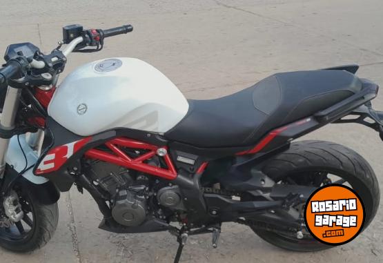 Motos - Benelli 302 S 2021 Nafta 11700Km - En Venta