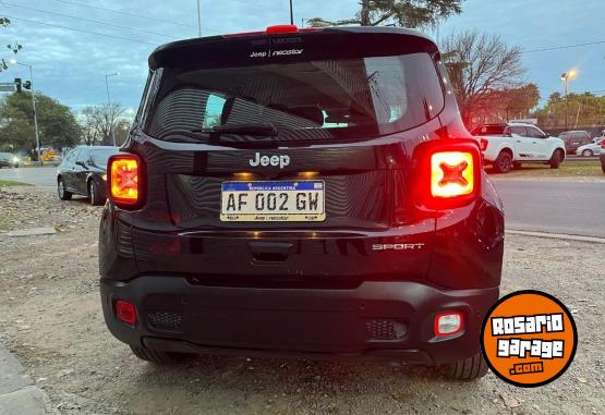 Camionetas - Jeep RENEGADE 33000 KMS 2021 Nafta 33000Km - En Venta