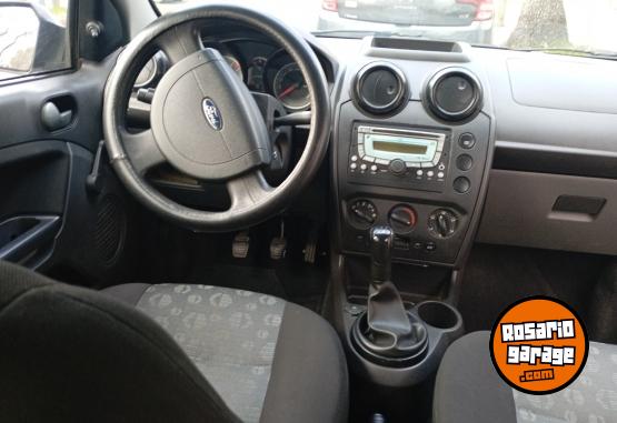 Autos - Ford Fiesta ambiente plus mp3 2013 Nafta 202500Km - En Venta