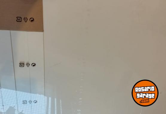 Hogar - MESA AUXILIAR LACK IKEA SIN USAR - En Venta