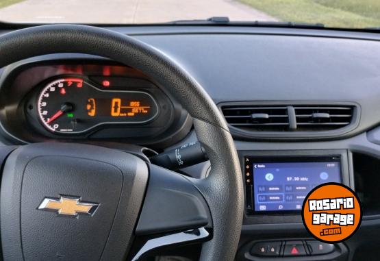 Autos - Chevrolet Onix Joy Black 2024 Nafta 19700Km - En Venta