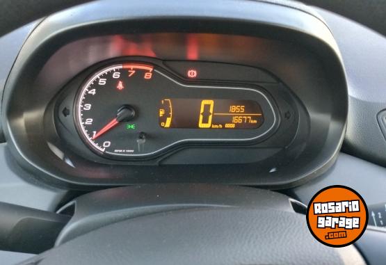 Autos - Chevrolet Onix Joy Black 2024 Nafta 19700Km - En Venta